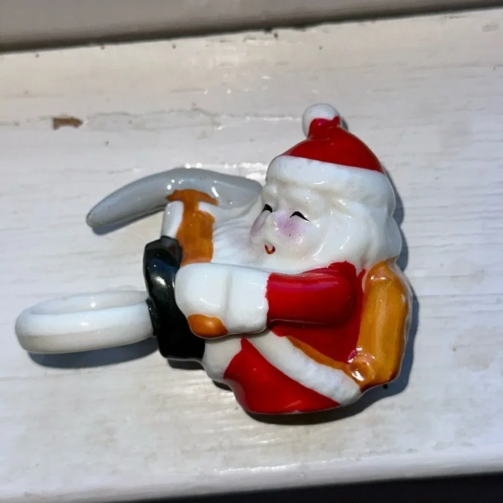 Vintage‎ Enesco Ceramic Christmas Santa w/ Pick Ax Candle Climber Hugger